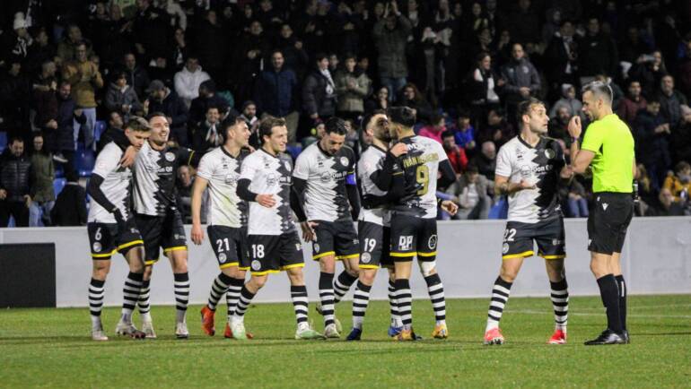 Unionistas remonta y consigue la victoria frente al Ourense CF (2-1)