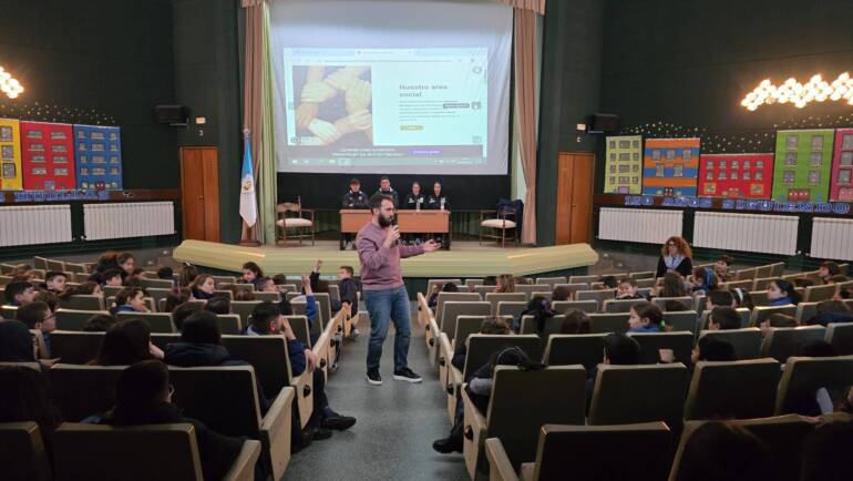 SOCIAL | Visita al Colegio San José