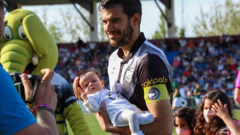 Unionistas regalará el carné a los bebés nacidos en Salamanca durante la presente temporada