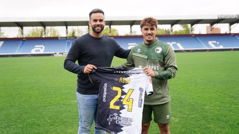 Abde: “Me gusta el ambiente que se vive en el Reina Sofia”