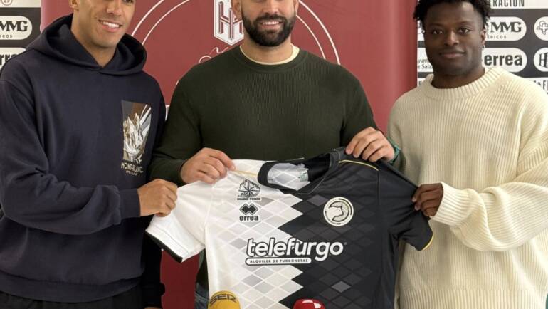 Mounir y Chibozo, presentados como nuevos jugadores de Unionistas